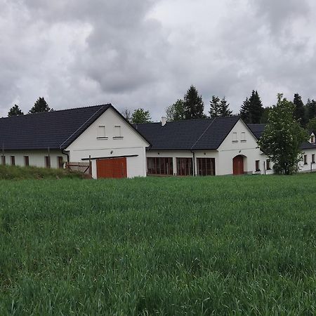 Matejovec 109 & Ubytovani Na Statku Český Rudolec Exterior foto