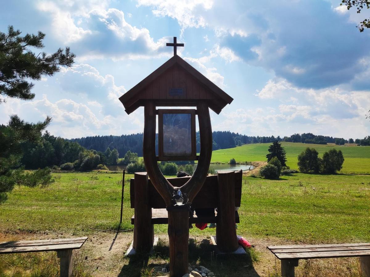 Matejovec 109 & Ubytovani Na Statku Český Rudolec Exterior foto