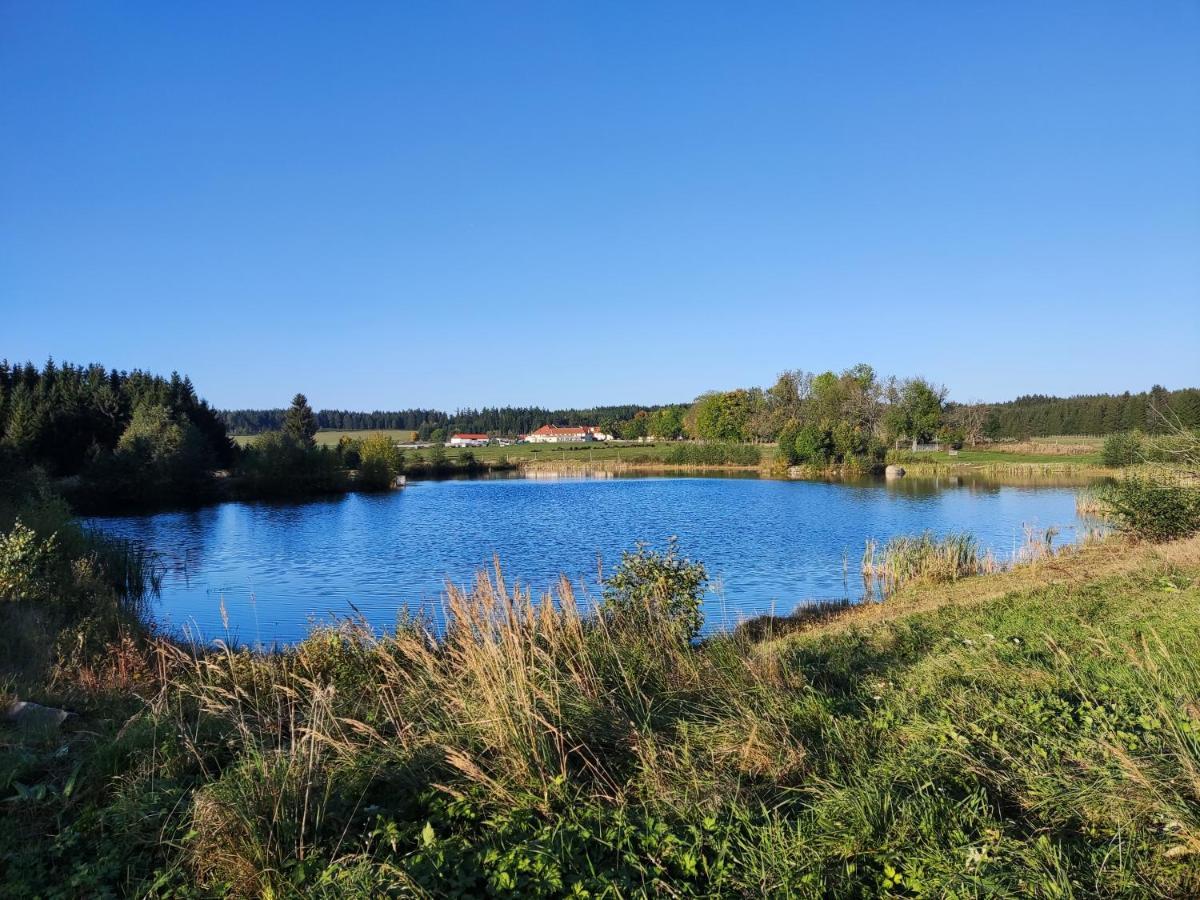 Matejovec 109 & Ubytovani Na Statku Český Rudolec Exterior foto