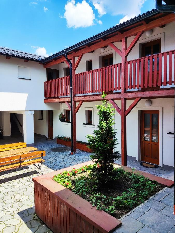 Matejovec 109 & Ubytovani Na Statku Český Rudolec Exterior foto